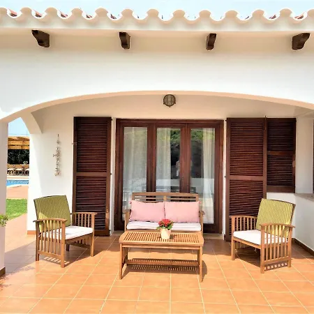 Casa Con Piscina Muy Cerca Del Mar
