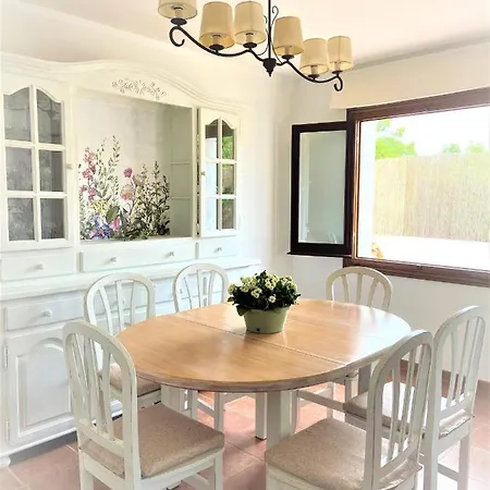 Casa Con Piscina Muy Cerca Del Mar Villa *