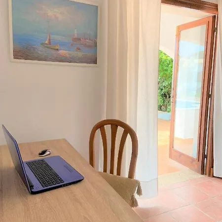 Casa Con Piscina Muy Cerca Del Mar Villa